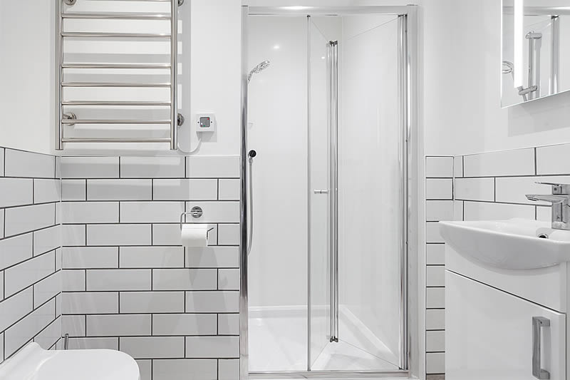 Ensuite shower